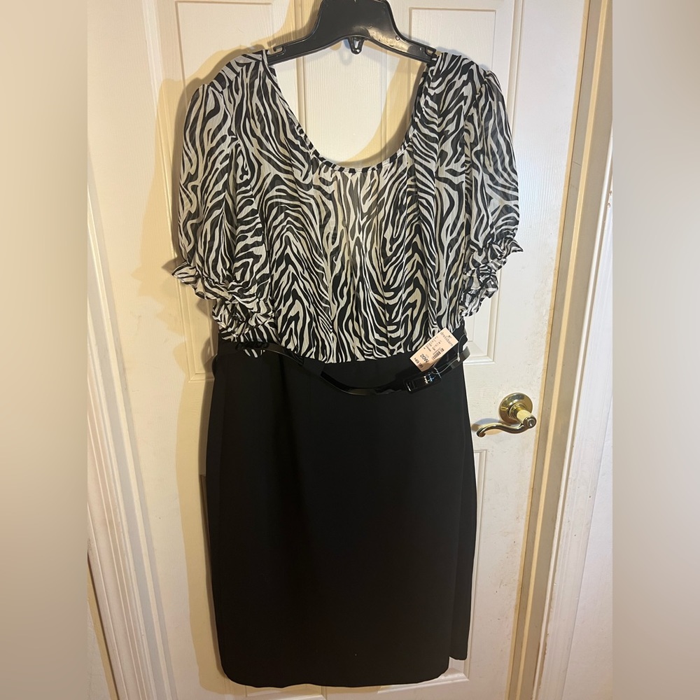 NWT Dress Barn animal print dress with belt